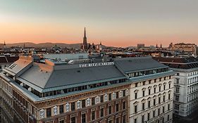 The Ritz-Carlton, Vienna Hotel Exterior photo