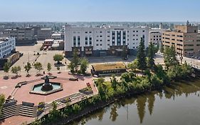 Springhill Suites By Marriott Fairbanks Exterior photo