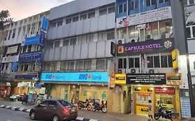 Oyo 91036 J Capsule Hotel @ Jalan Bukit Bintang Kuala Lumpur Exterior photo