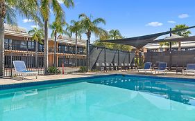 Diplomat Hotel Alice Springs Exterior photo