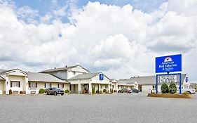 Americas Best Value Inn & Suites Thief River Falls Exterior photo