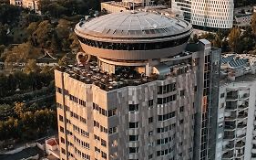 Sky Hotel Tirana Exterior photo