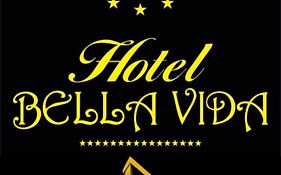 Hotel Bella Vida Lome Exterior photo