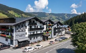 Hotel Austria Saalbach-Hinterglemm Exterior photo