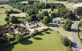 The Bedingfeld Arms Hotel Swaffham Exterior photo