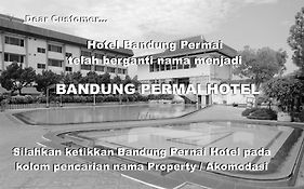 Bandung Permai Hotel Jember Exterior photo