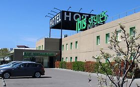 Hotel Ibis Styles Lleida Torrefarrera Exterior photo