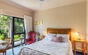 Olive Rabbit - Boutique Bed & Breakfast Bed & Breakfast Turangi Exterior photo