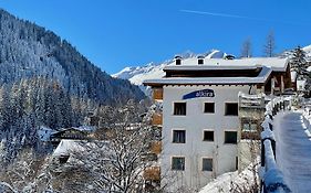 Alkira Aparthotel Sankt Anton am Arlberg Exterior photo