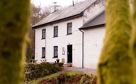 Yha Brecon Beacons Hostel Exterior photo