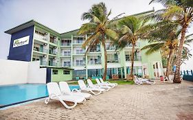 Hikkaduwa Beach Hotel Exterior photo