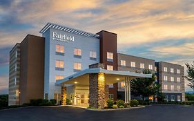 Fairfield Inn & Suites By Marriott Martinsburg Exterior photo