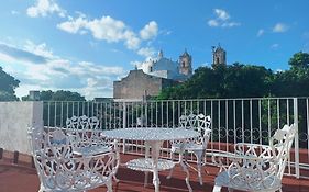 Hotel Catedral Valladolid  Exterior photo