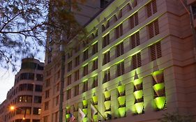 Courtyard By Marriott Chicago Downtown/River North Hotel Exterior photo