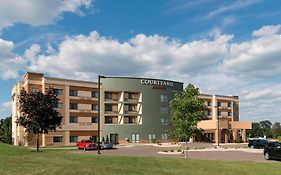 Courtyard By Marriott Battle Creek Hotel Exterior photo