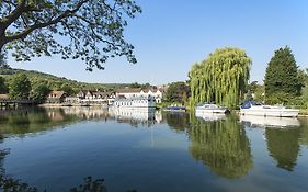 The Swan, Streatley, Berkshire Hotel Streatley  Exterior photo