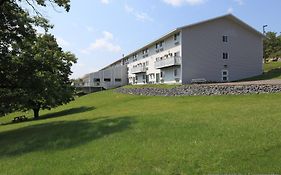 Americas Best Value Inn - Duluth Spirit Mountain Inn Exterior photo