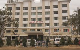 Airport City Hotel Kolkata Exterior photo