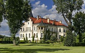 Palac Brzezno Spa & Golf Bed & Breakfast Oborniki Slaskie Exterior photo