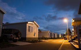 Nrma Stockton Beach Holiday Park Hotel Room photo