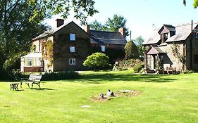 Hills Farm Bed & Breakfast Leominster Exterior photo