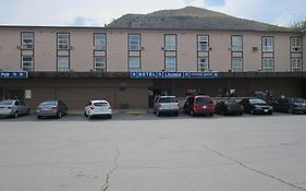 Oasis Hotel Cache Creek Exterior photo