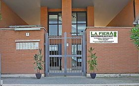 La Fiera Guesthouse Fiumicino Exterior photo