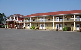 Motel Des Mariniers Kamouraska Exterior photo