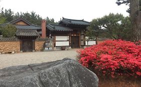 Peepul Hanok Stay Gwangyang  Exterior photo