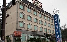 Muan Beach Hotel Exterior photo