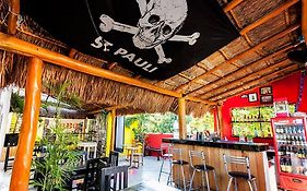 Che Playa Hostel & Bar Adults Only Playa del Carmen Exterior photo