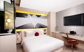 Butterfly On Waterfront Boutique Hotel Sheung Wan Hong Kong Room photo