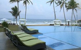 Avenra Beach Hikkaduwa Hotel Exterior photo