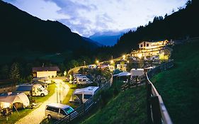 Camping Zogghof Hotel San Leonardo in Passiria Exterior photo