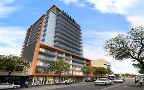 Vision On Morphett Adelaide Central Aparthotel Exterior photo