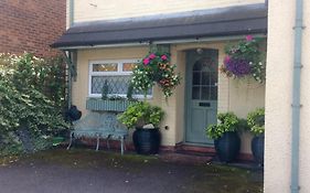 Mere Cottage B & B Stoke-on-Trent Exterior photo