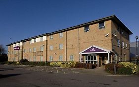 Premier Inn Ashford Central Exterior photo