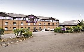 Premier Inn Hemel Hempstead West Exterior photo