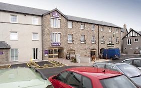 Premier Inn Kendal Central Exterior photo