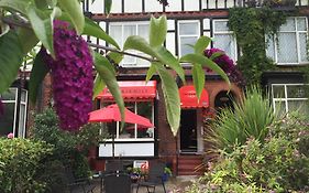 The Fairmile Bed & Breakfast Lytham St Annes Exterior photo