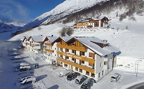 Hotel Sabine Galtuer Exterior photo