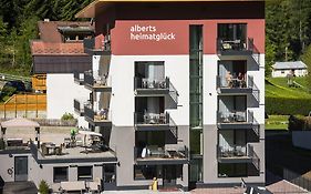 Alberts Heimatglueck Aparthotel Nauders Exterior photo