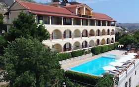 Apart-Hotel Llazari Himare Exterior photo