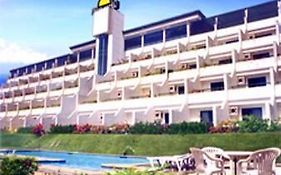 Days Hotel Tagaytay Tagaytay City Exterior photo