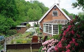 Song Of The River B&B Coedpoeth Exterior photo