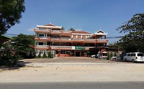 Jasmine Hotel Sihanoukville Exterior photo