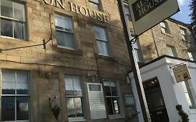 Alston House Hotel Exterior photo