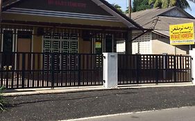 Mn Bajet Homestay Kota Bharu Exterior photo