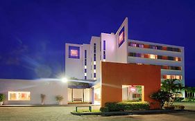 Ibis Manaus Distrito Industrial Exterior photo