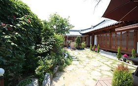 Sori Poonggyung Hotel Jeonju Exterior photo